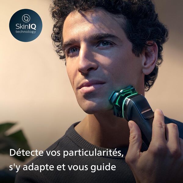 Philips S9000 - rasoir électrique Wet & Dry pour hommes couleur Noir avec lames Lift & Cut, technologie SkinIQ, tondeuse à barbe, Clean Pod, socle de charge et étui de transport (modèle S9976/63)