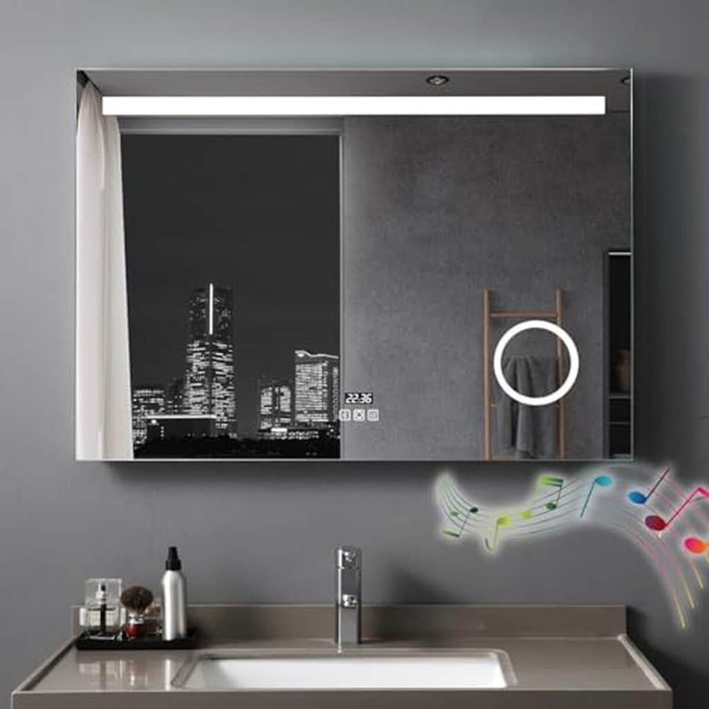 Test : miroir lumineux Lisa avec multiples fonctionnalités pour salle de bain